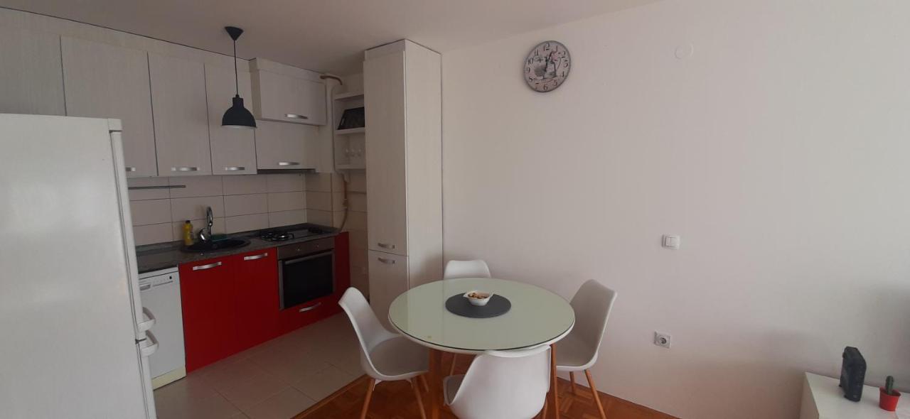 Apartman Stella Istocno Sarajevo Lukavica Екстер'єр фото