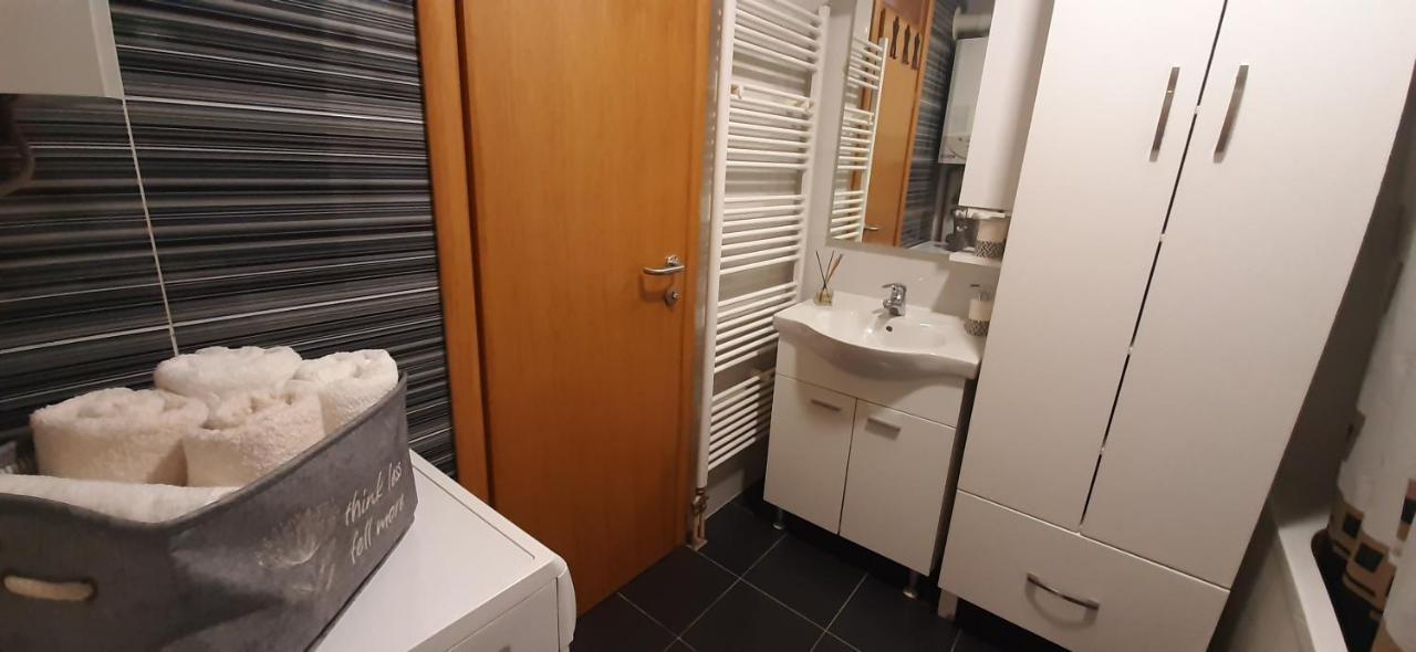 Apartman Stella Istocno Sarajevo Lukavica Екстер'єр фото
